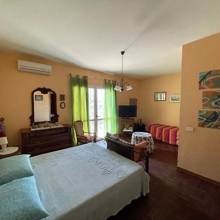 Vacationers Refuge Bed and Breakfast Anzio Exterior foto